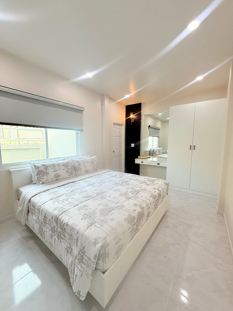 Home for Sale in Eakmongkol 4-13 EP0208 | Cozy 2-BR Home for Sale in Eakmongkol 4 Khao Talo