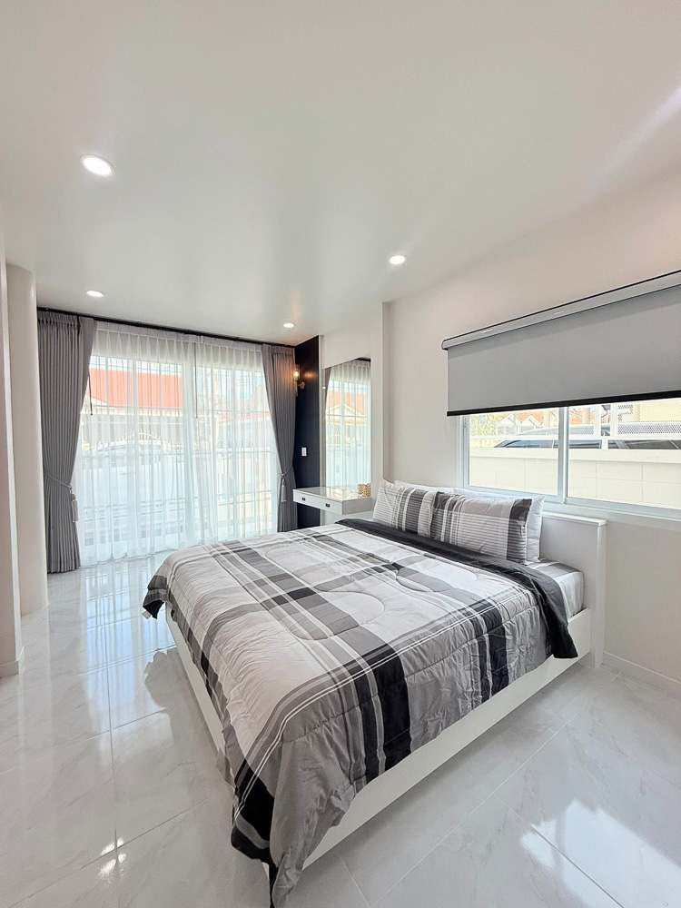 Home for Sale in Eakmongkol 4-15 EP0208 | Cozy 2-BR Home for Sale in Eakmongkol 4 Khao Talo