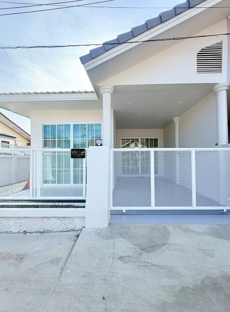 Home for Sale in Eakmongkol 4-2 EP0208 | Cozy 2-BR Home for Sale in Eakmongkol 4 Khao Talo