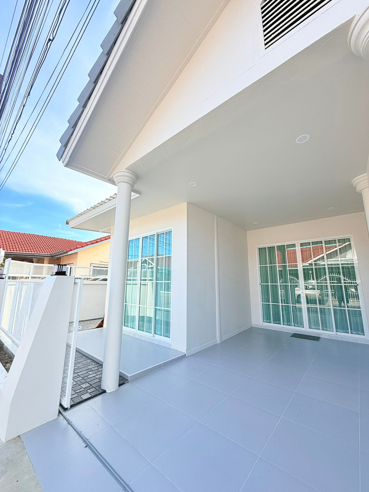 Home for Sale in Eakmongkol 4-3 EP0208 | Cozy 2-BR Home for Sale in Eakmongkol 4 Khao Talo