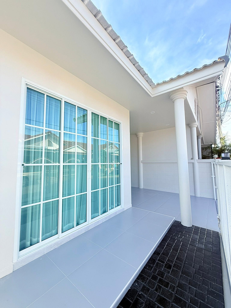 Home for Sale in Eakmongkol 4-4 EP0208 | Cozy 2-BR Home for Sale in Eakmongkol 4 Khao Talo