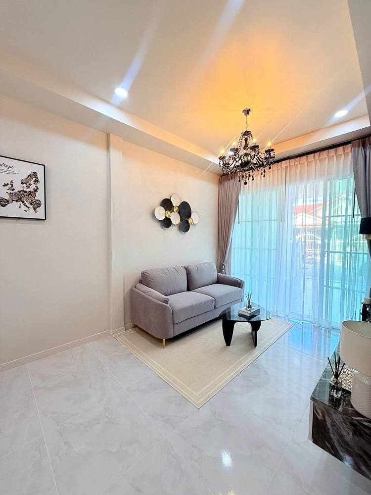 Home for Sale in Eakmongkol 4-7 EP0208 | Cozy 2-BR Home for Sale in Eakmongkol 4 Khao Talo