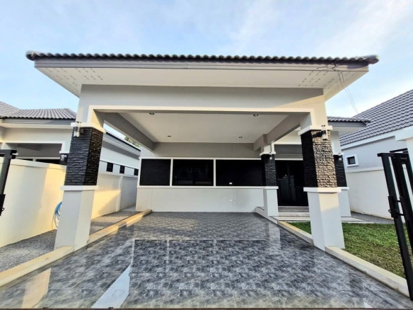 EP0210 | Family Home for Sale in Huay Yai, East Pattaya