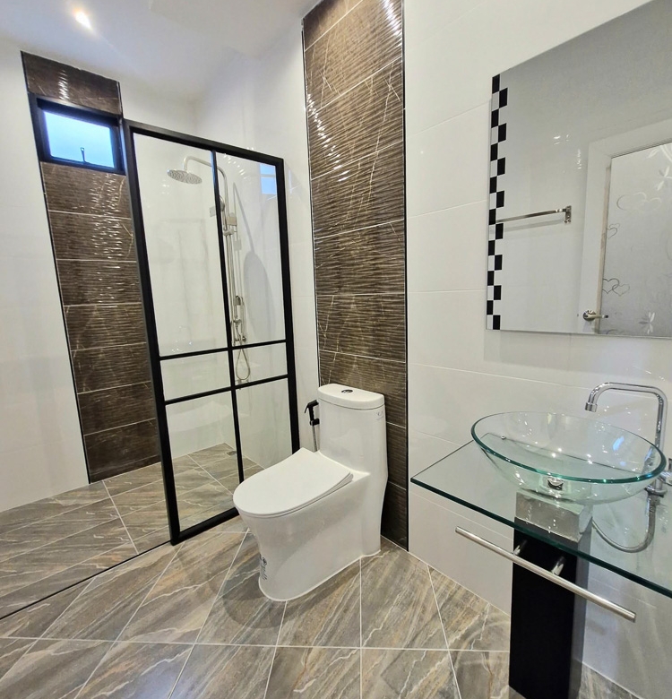 EP0210 | Family Home for Sale in Huay Yai, East Pattaya