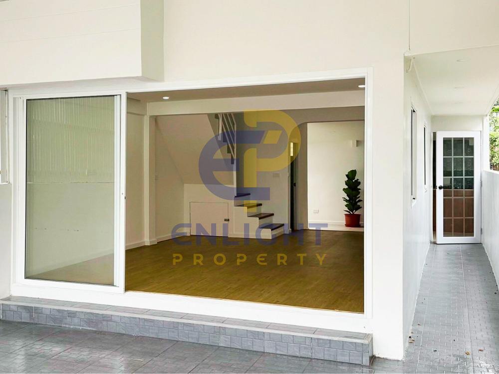 Home for Sale in Nern Plub Wan-3 EP0317 | Charming 2-BR Family Home for Sale in Nern Plub Wan