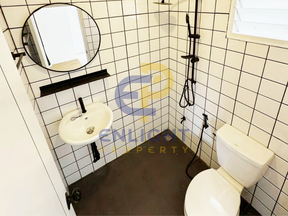 Home for Sale in Nern Plub Wan-4 EP0317 | Charming 2-BR Family Home for Sale in Nern Plub Wan