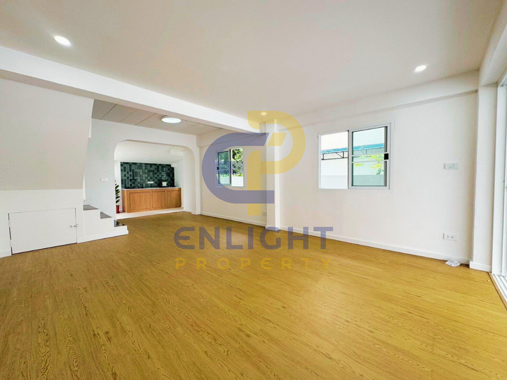 Home for Sale in Nern Plub Wan-7 EP0317 | Charming 2-BR Family Home for Sale in Nern Plub Wan