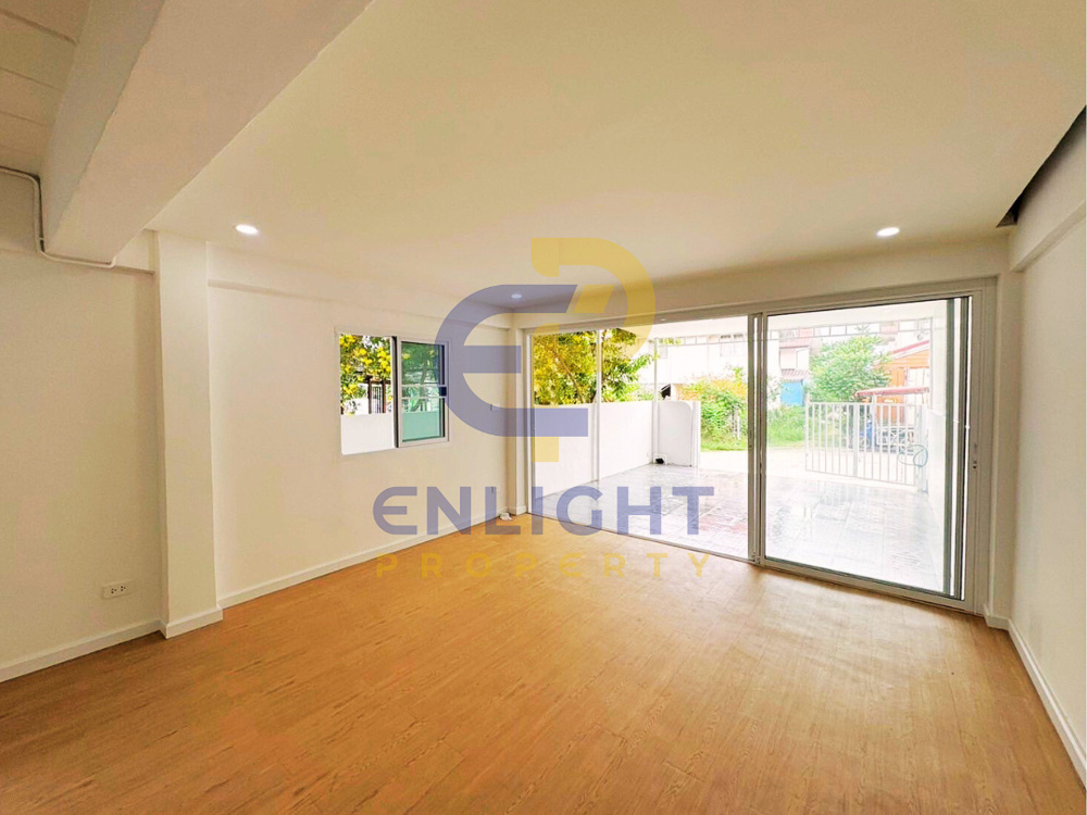 Home for Sale in Nern Plub Wan-9 EP0317 | Charming 2-BR Family Home for Sale in Nern Plub Wan