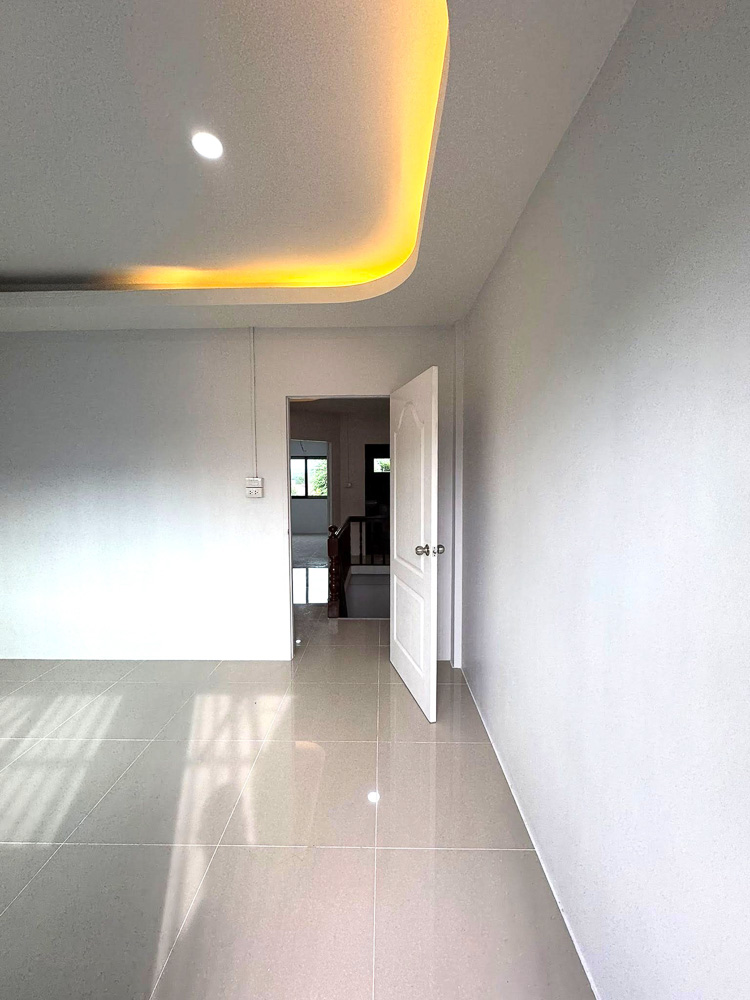 EP0209 | 2-BR Home for Sale in Pattaya Rung Rueang