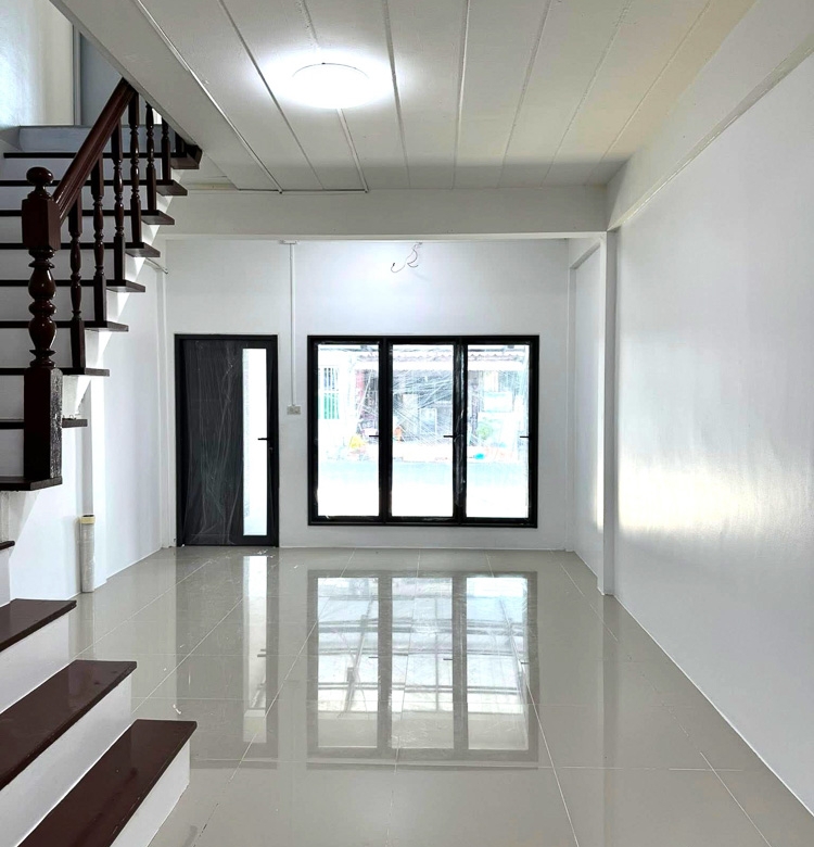 EP0209 | 2-BR Home for Sale in Pattaya Rung Rueang