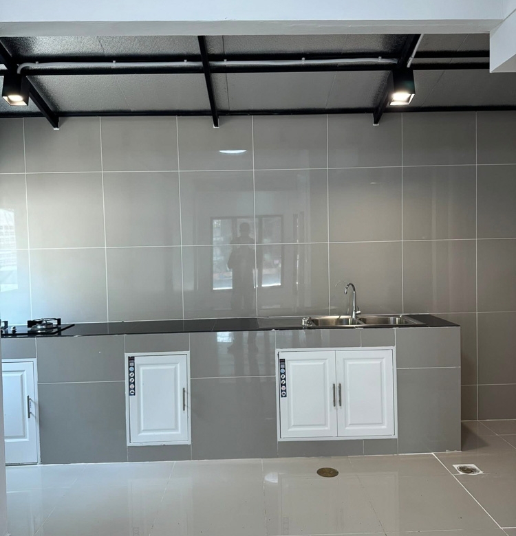EP0209 | 2-BR Home for Sale in Pattaya Rung Rueang