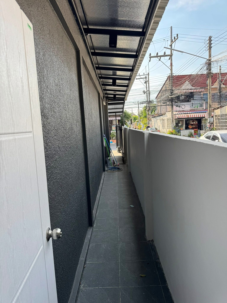 EP0209 | 2-BR Home for Sale in Pattaya Rung Rueang