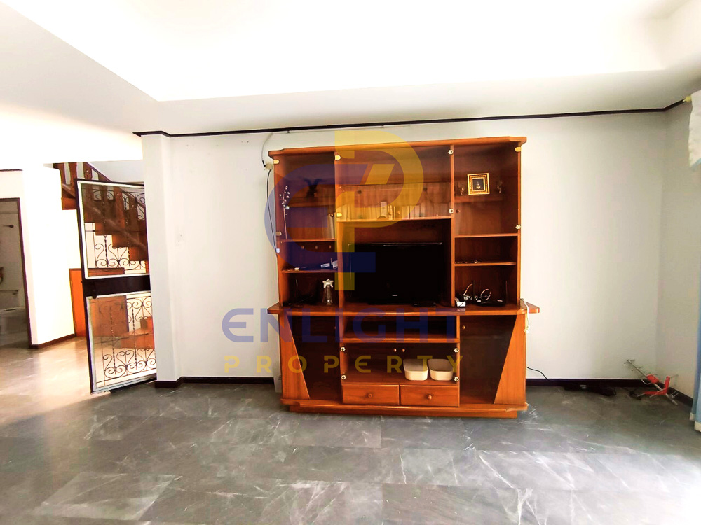 House for Sale with Tenant-10 EP0314 | 4-BR Central Pattaya House for Sale with Sitting Tenant
