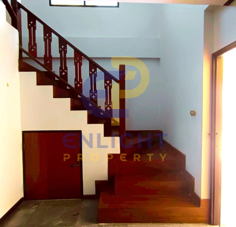 EP0314 | 4-BR Central Pattaya House for Sale with Sitting Tenant