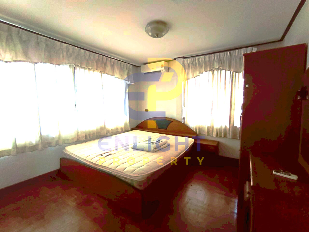 House for Sale with Tenant-18 EP0314 | 4-BR Central Pattaya House for Sale with Sitting Tenant
