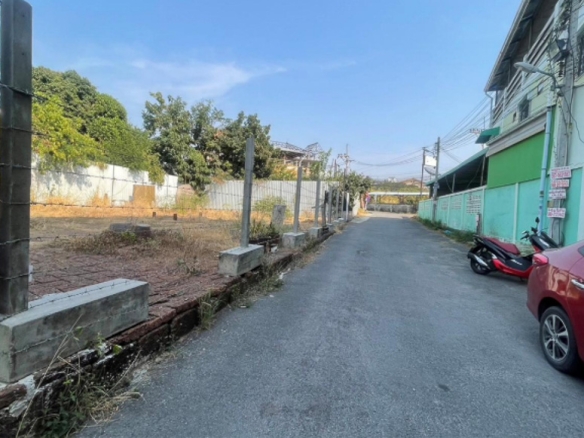 EP0082 | Prime 856 Sq.m. Land for Sale in Naklua, Pattaya