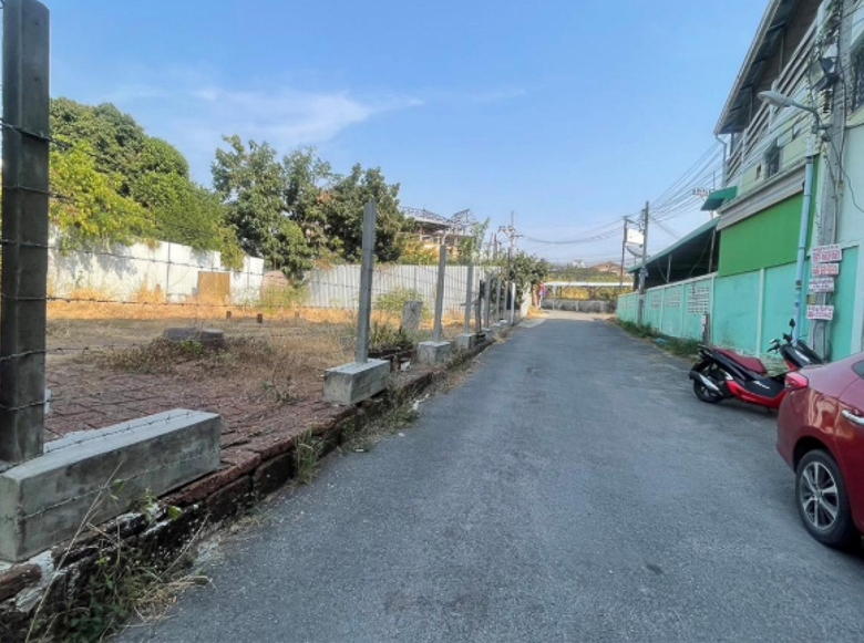 EP0082 | Prime 856 Sq.m. Land for Sale in Naklua, Pattaya
