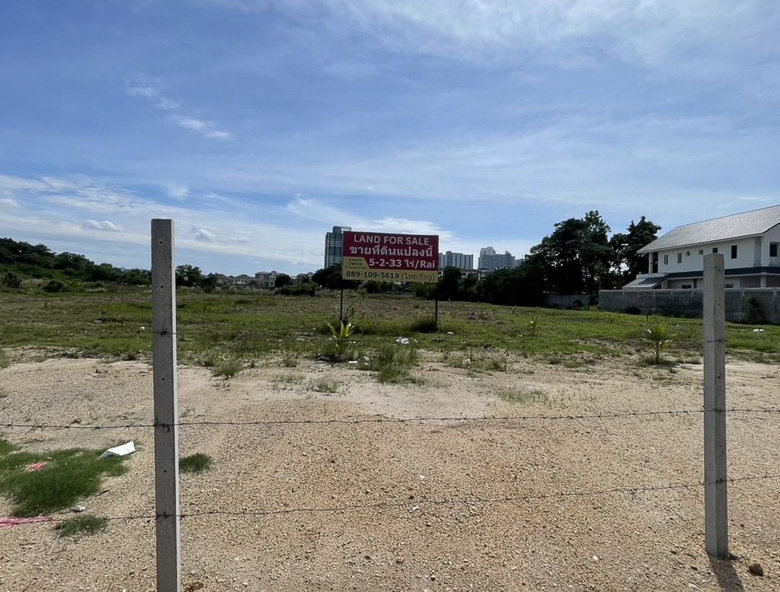 EP0040 | Land for Sale on Chaiyapruek, Jomtien