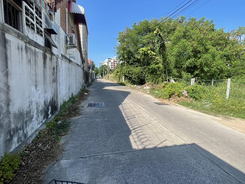 EP0150 | Land for Sale on Jomtien Second Road