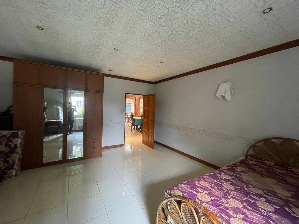 EP0064 | Luxury Estate for Sale at Permsap Housing, East Pattaya