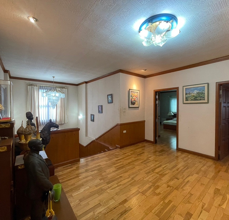 EP0064 | Luxury Estate for Sale at Permsap Housing, East Pattaya