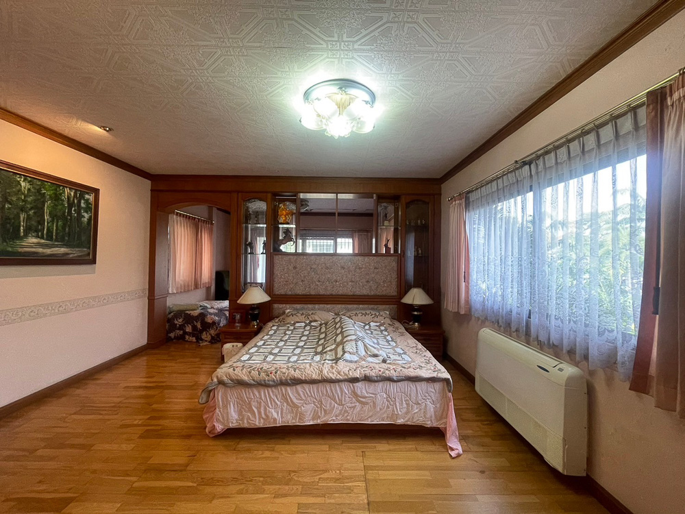 EP0064 | Luxury Estate for Sale at Permsap Housing, East Pattaya