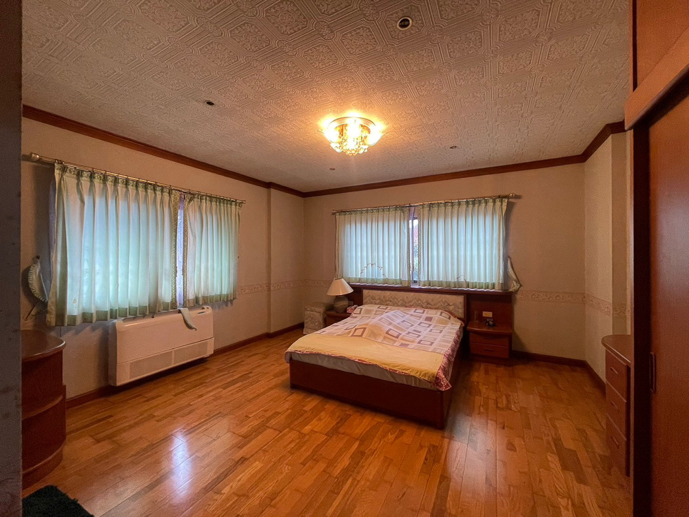 EP0064 | Luxury Estate for Sale at Permsap Housing, East Pattaya