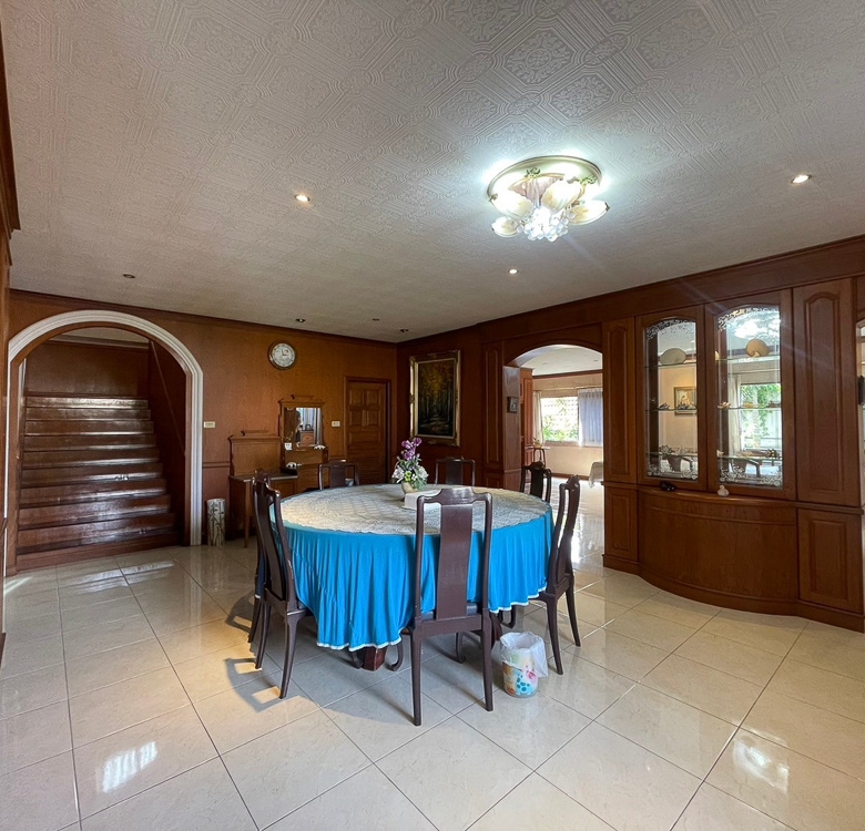 EP0064 | Luxury Estate for Sale at Permsap Housing, East Pattaya