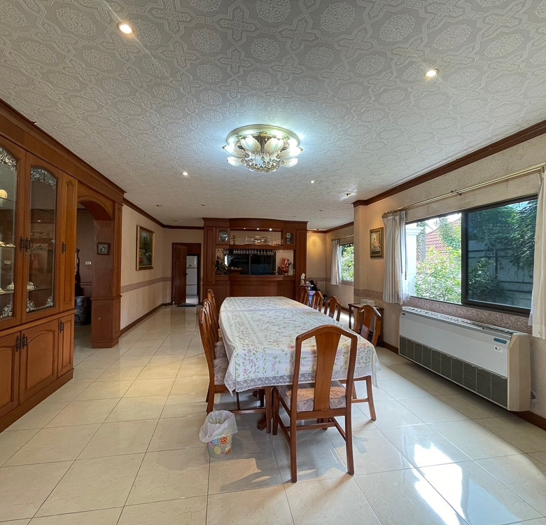 EP0064 | Luxury Estate for Sale at Permsap Housing, East Pattaya