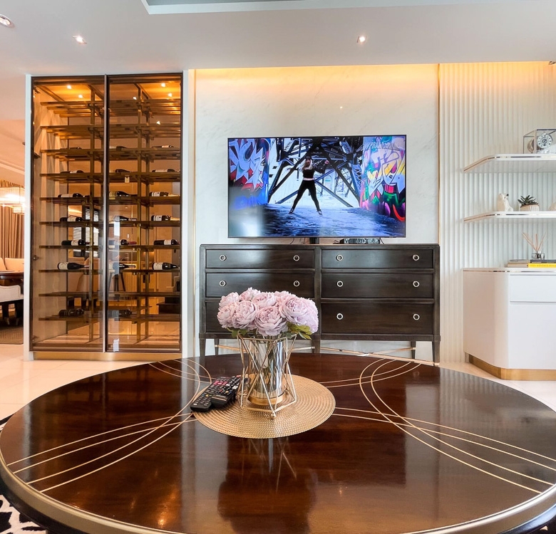 EP0057 | Modern 4-BR Luxury Villa for Sale in Nong Pla Lai