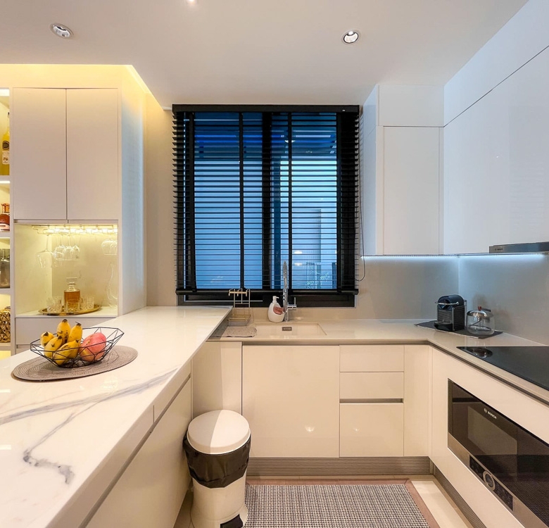 EP0057 | Modern 4-BR Luxury Villa for Sale in Nong Pla Lai