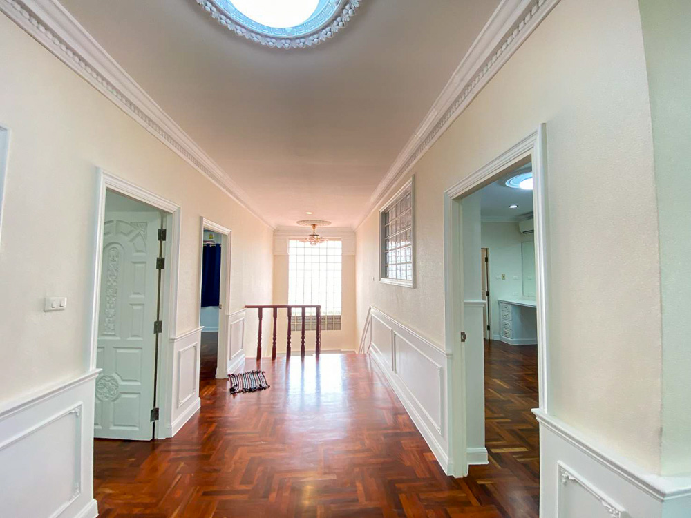 EP0101 | 11-BR Mega Villa for Sale in South Pattaya