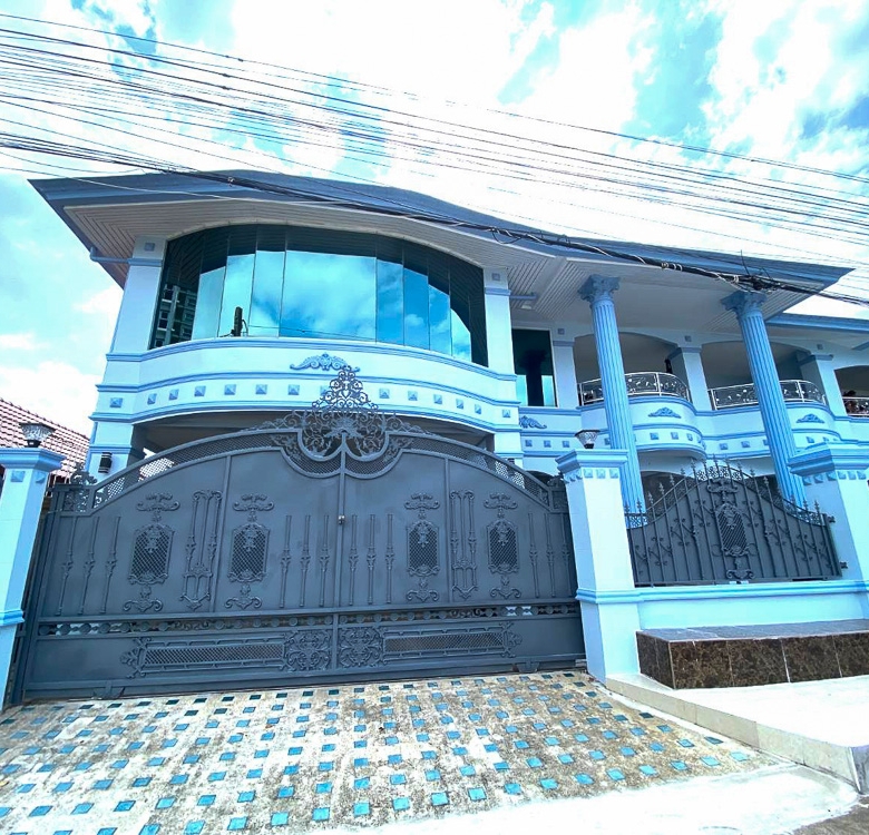 EP0101 | 11-BR Mega Villa for Sale in South Pattaya
