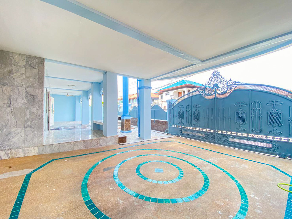 EP0101 | 11-BR Mega Villa for Sale in South Pattaya
