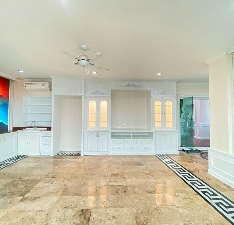 EP0101 | 11-BR Mega Villa for Sale in South Pattaya