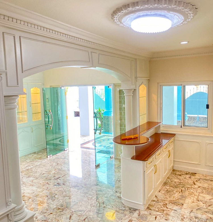 EP0101 | 11-BR Mega Villa for Sale in South Pattaya