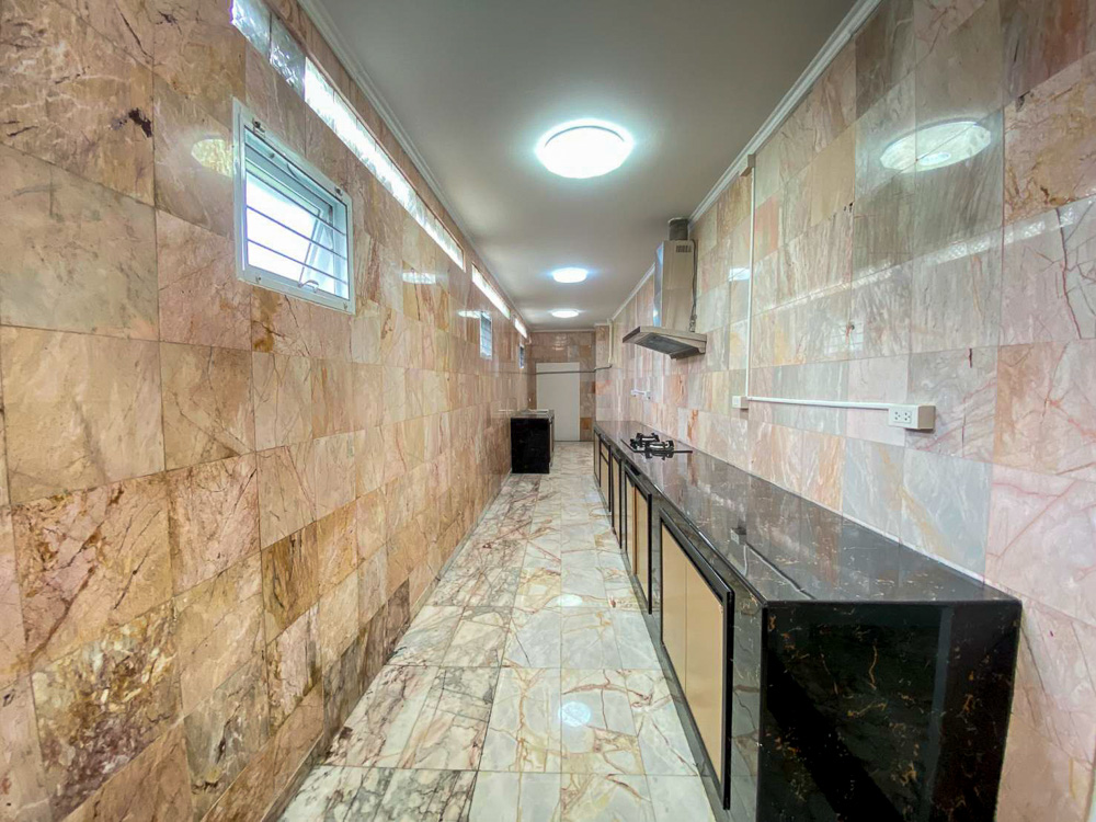 EP0101 | 11-BR Mega Villa for Sale in South Pattaya