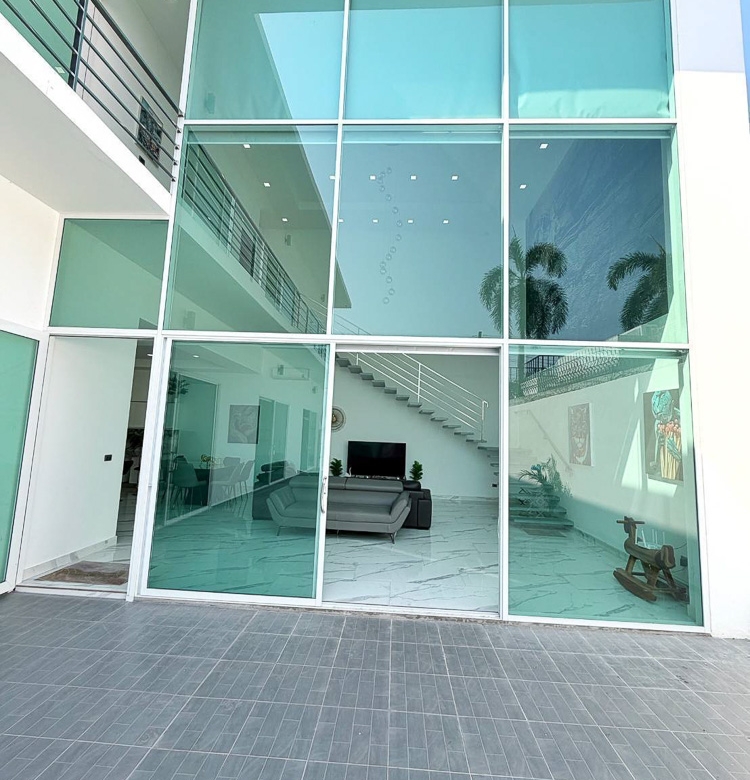 EP0883 | Modern Pool Villa for Sale or Rent – Pratumnak Hill
