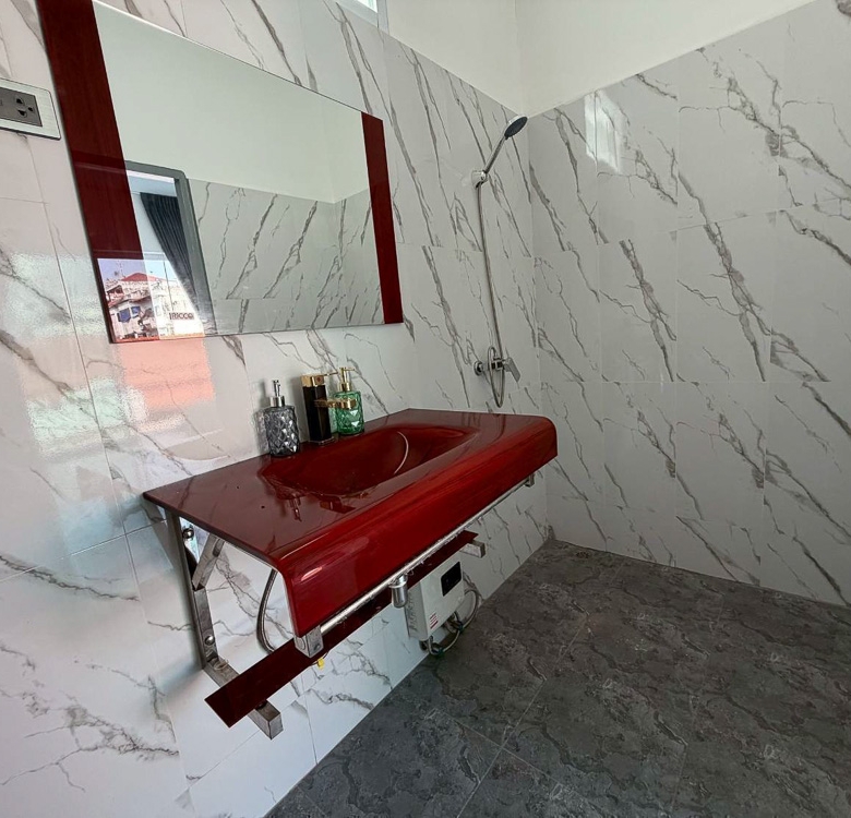 EP0883 | Modern Pool Villa for Sale or Rent – Pratumnak Hill