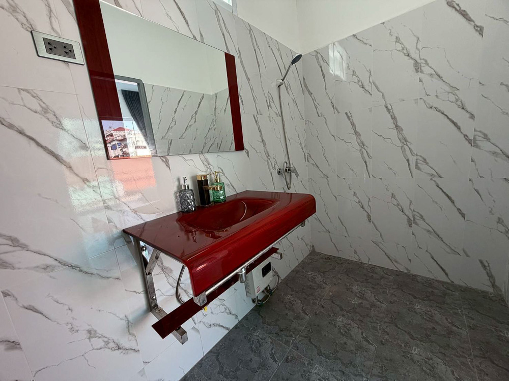 EP0883 | Modern Pool Villa for Sale or Rent – Pratumnak Hill