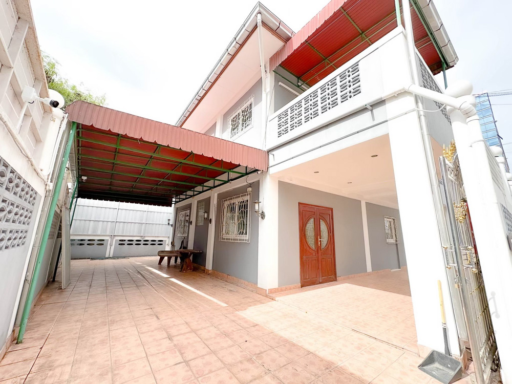 Villa for Rent in Central Pattaya-2 EP0072 | Prime 3-BR Detached Villa for Rent in Central Pattaya
