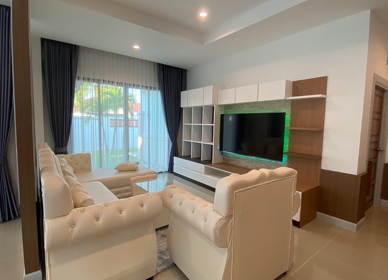EP0061 | 3-BR Detached Villa for Rent in Huay Yai, Pattaya