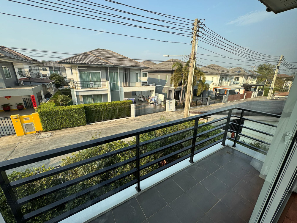 EP0125 | 3-BR Family Villa for Sale in Pattaya