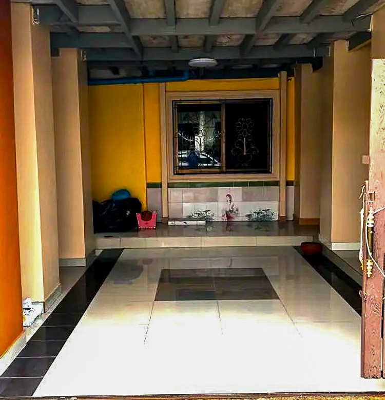 EP0100 | Family Villa with Office for Sale in Khao Talo | East Pattaya