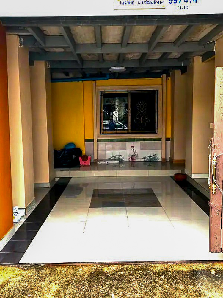 Villa for Rent in Khao Talo-5 EP0100 | Family Villa with Office for Sale in Khao Talo | East Pattaya