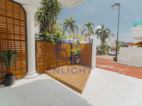 EP0318 | Home-Office Villa for Rent in Naklua Pattaya