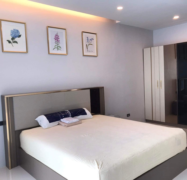 EP0071 | 3-BR Family Villa for Sale in Nong Pla Lai