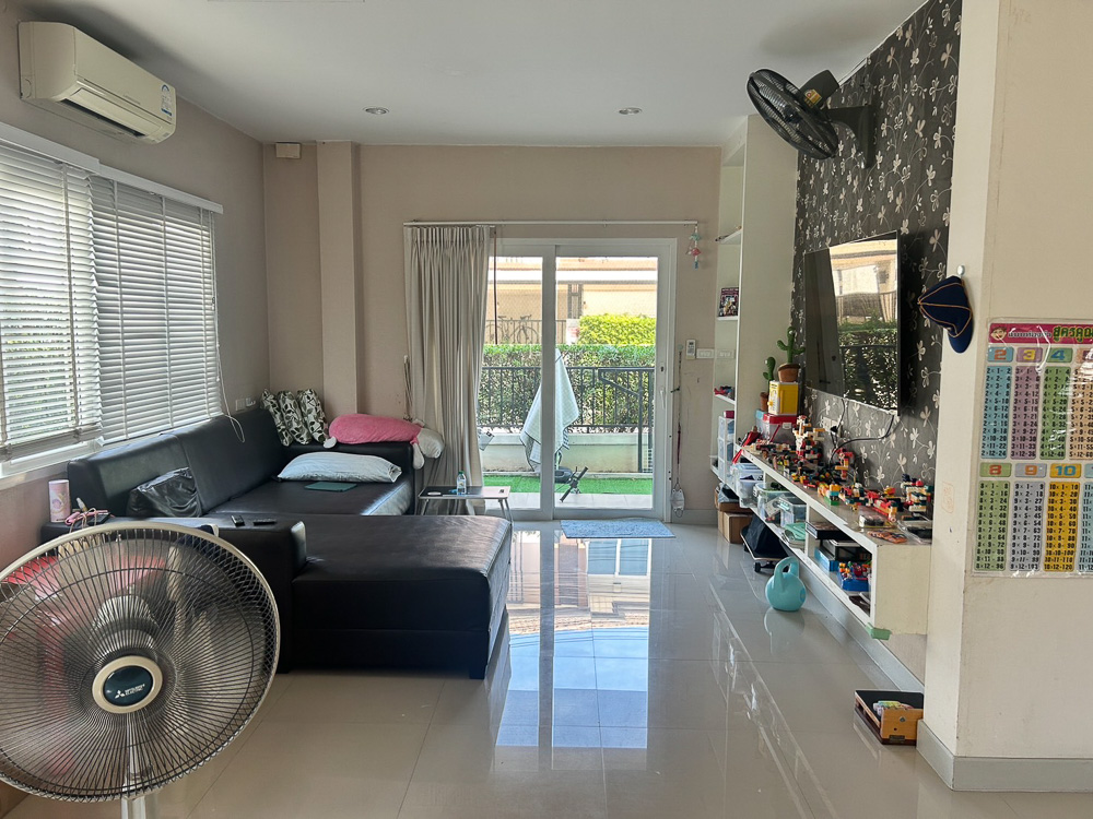 Villa for Rent in Pattaya-4 EP0107 | Family Villa for Rent in Pattaya