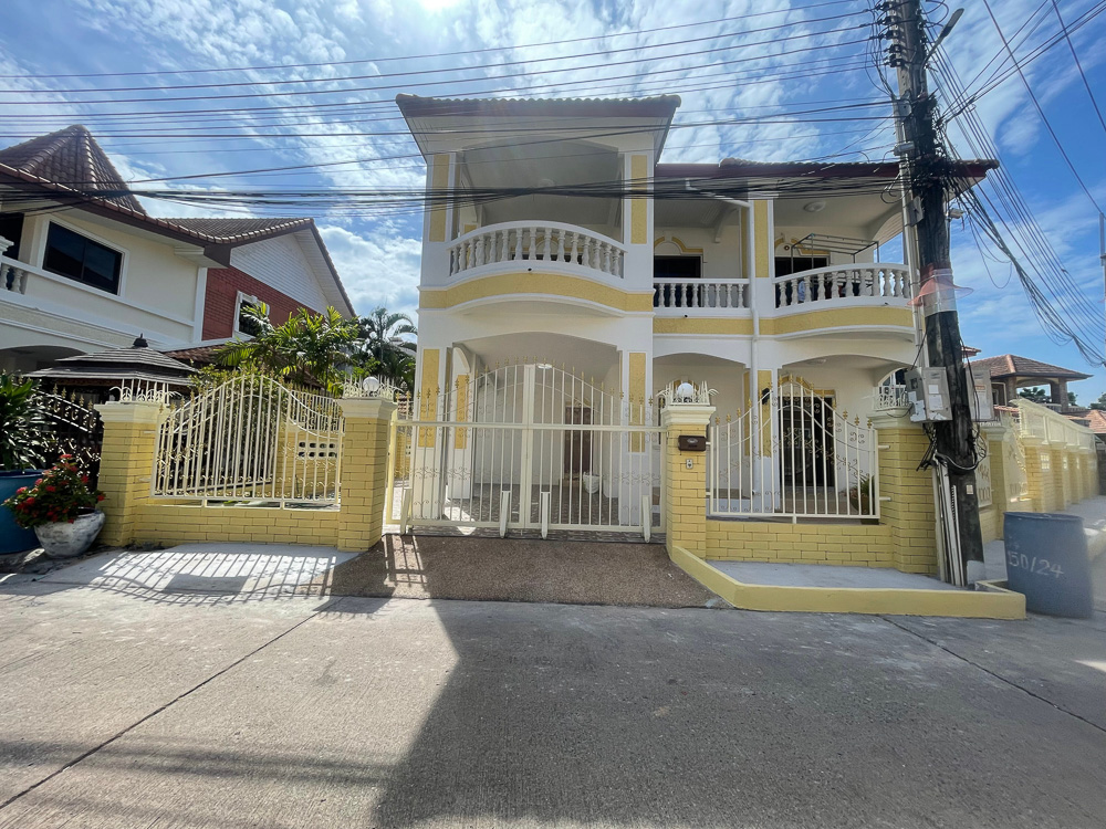 Villa for Rent in South Pattaya-1 EP0073 | Prime 3-BR Detached Villa for Rent in South Pattaya