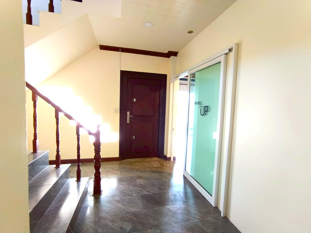 Villa for Sale at Viewpoint Jomtien-16 EP0203 | 4-BR Family Villa for Sale at Viewpoint Jomtien